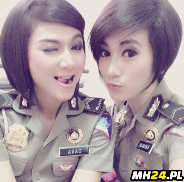 Indonezyjskie policjantki Obrazki   